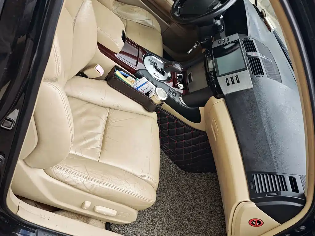 Toyota Reiz — миниатюра 3