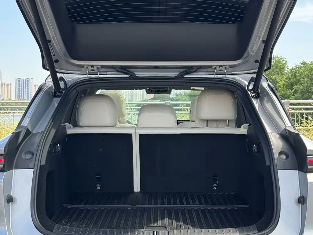 Li Auto Li i6 — миниатюра 10