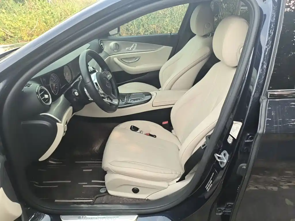Mercedes-Benz E-Class (Import) — миниатюра 15