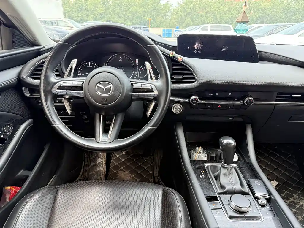 Mazda 3 Axela — миниатюра 7