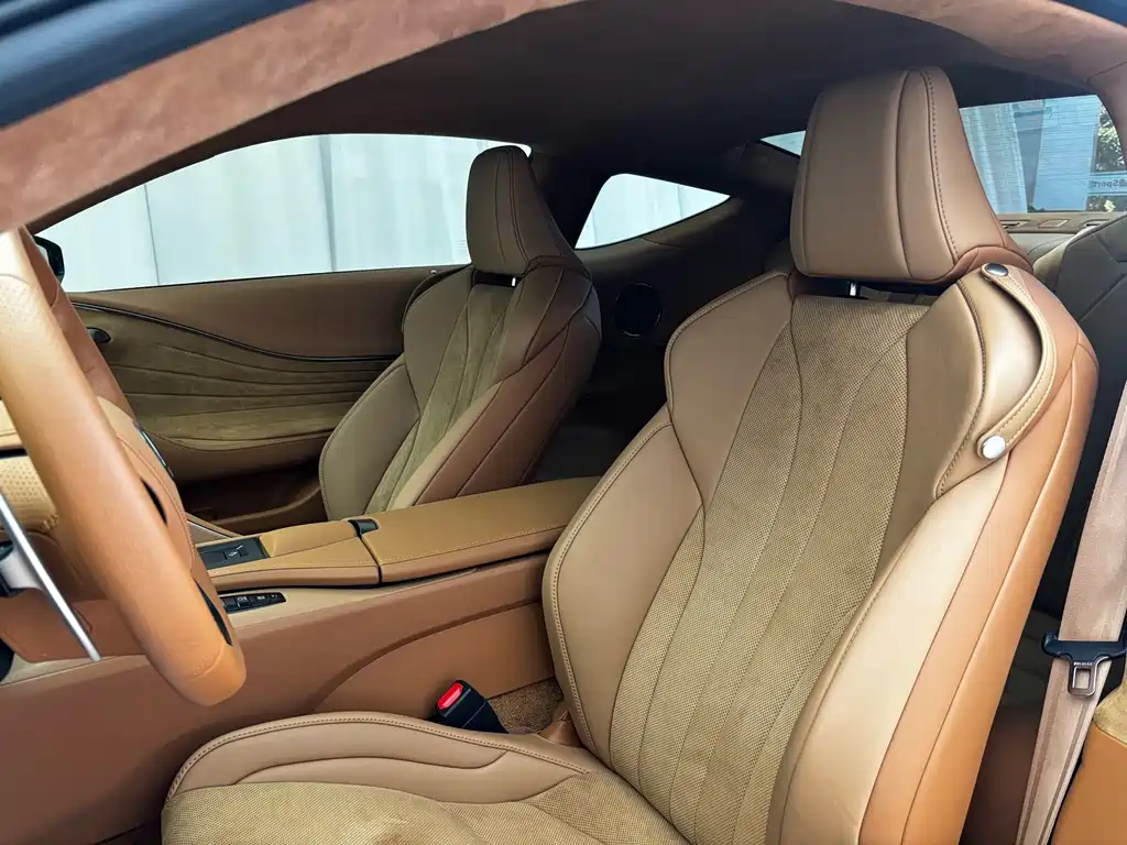 Lexus LC — миниатюра 13