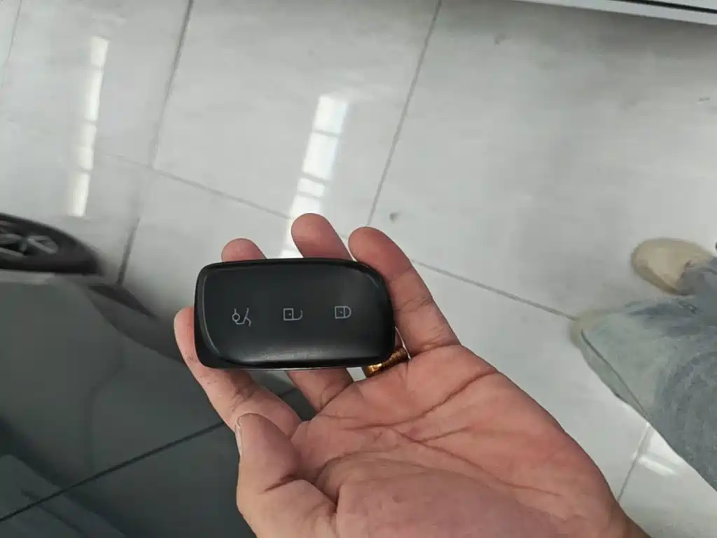Lynk & Co Z20 — миниатюра 9