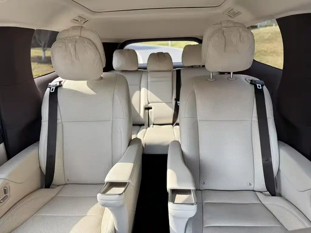 Li Auto Li MEGA — миниатюра 6
