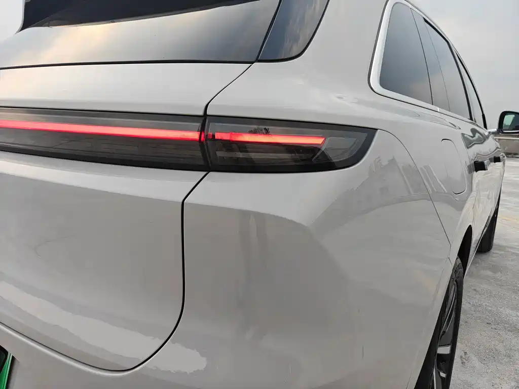 Li Auto Li L6 — миниатюра 17