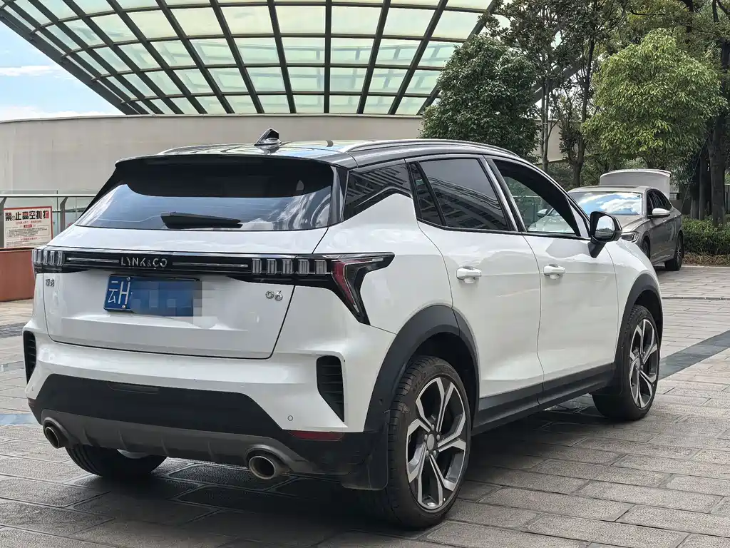 Lynk & Co 06 — миниатюра 7