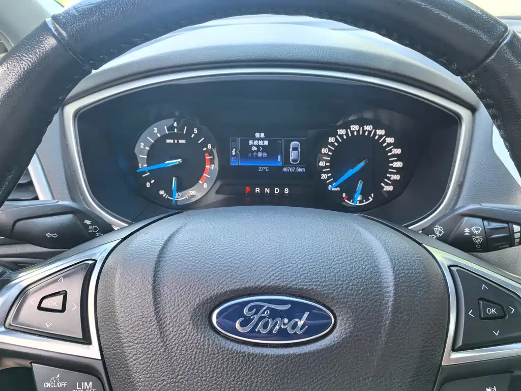 Ford Mondeo — миниатюра 12