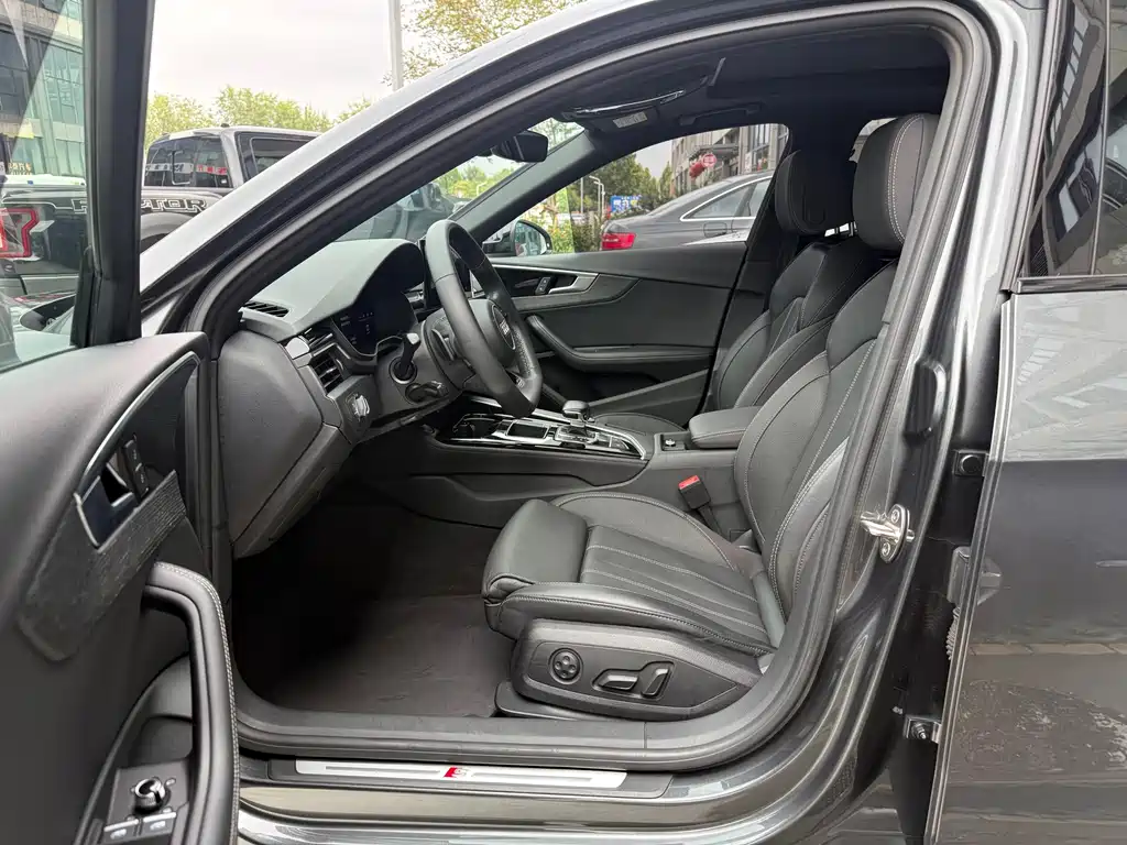 Audi A4L — миниатюра 7