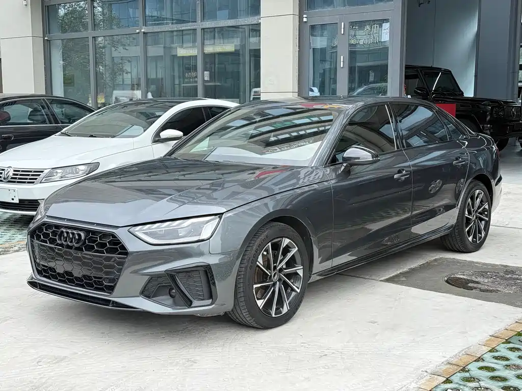 Audi A4L — миниатюра 2