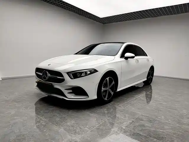 MERCEDES-BENZ  A CLASS