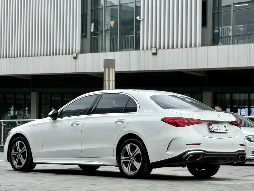 MERCEDES-BENZ C CLASS