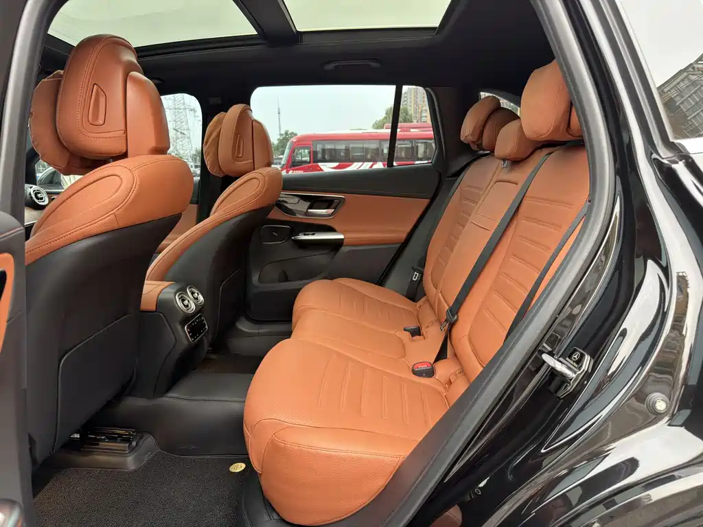 Mercedes-Benz GLC 2024 GLC 300 L 4MATIC Luxury 5 мест