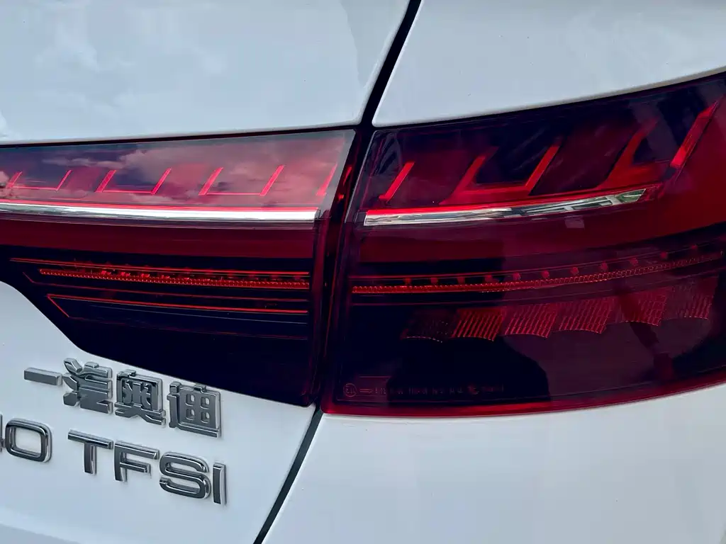 Audi A4L — миниатюра 23