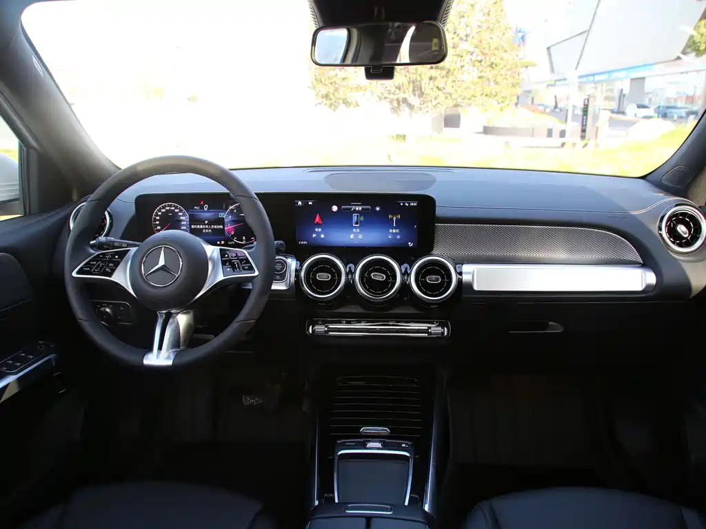 Mercedes-Benz GLB 2024 GLB 200