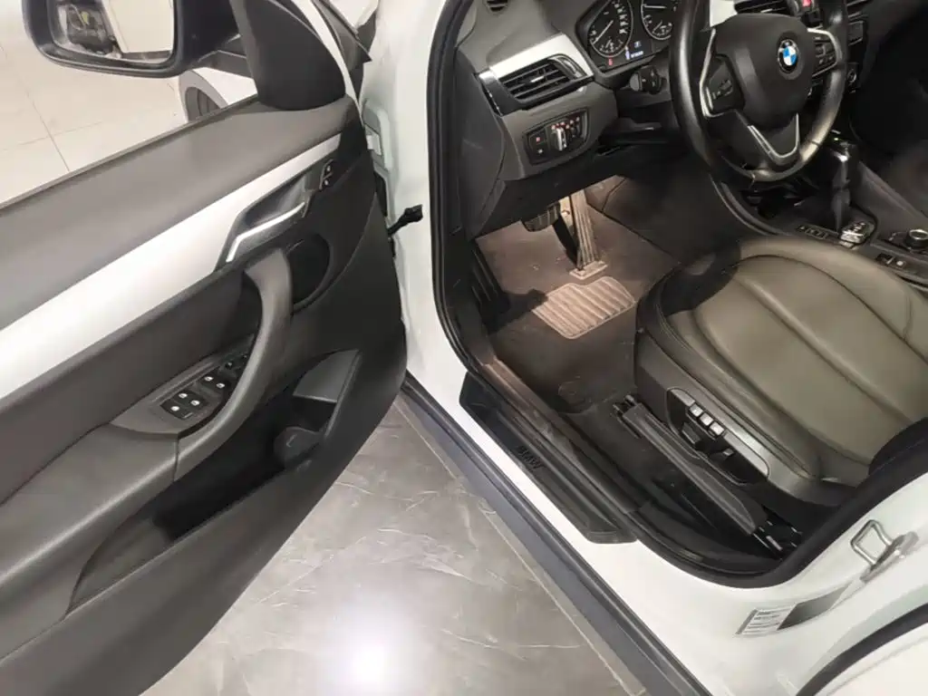 BMW X1 — миниатюра 16