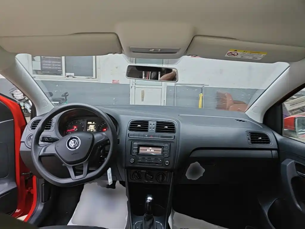 Volkswagen Polo — миниатюра 10