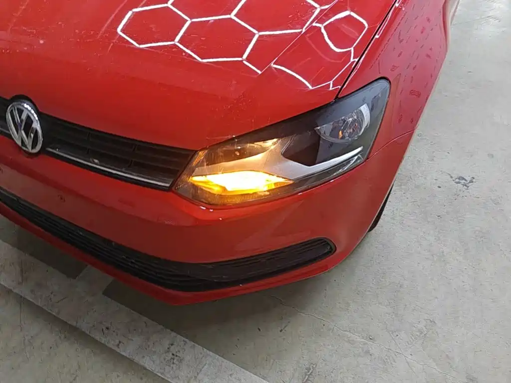 Volkswagen Polo — миниатюра 24