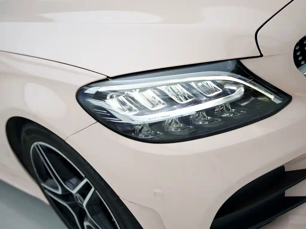 Mercedes-Benz C-Class (Import) — миниатюра 20