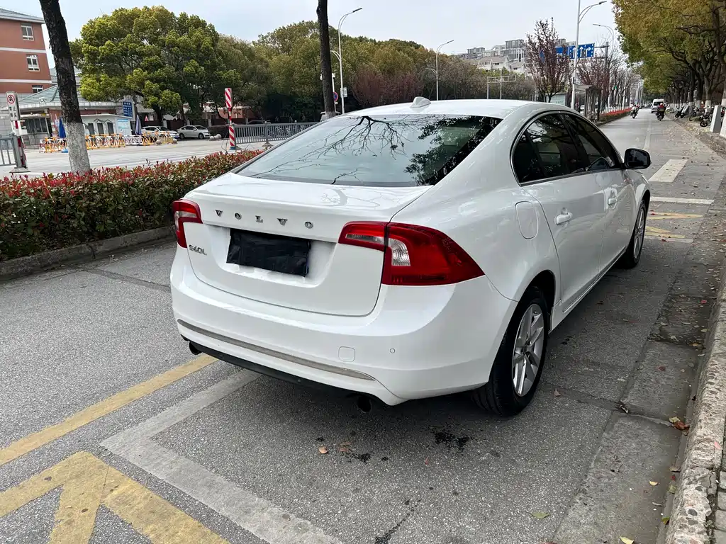 Volvo S60 2016 S60L T3