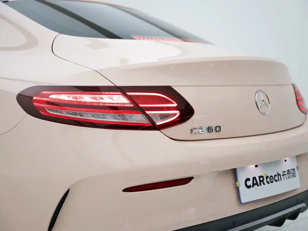 Mercedes-Benz C-Class (Import) — миниатюра 18
