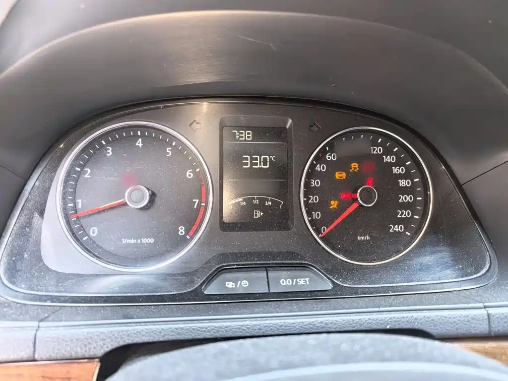 Volkswagen Lavida — миниатюра 4