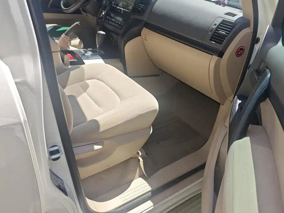 Toyota Land Cruiser — миниатюра 8