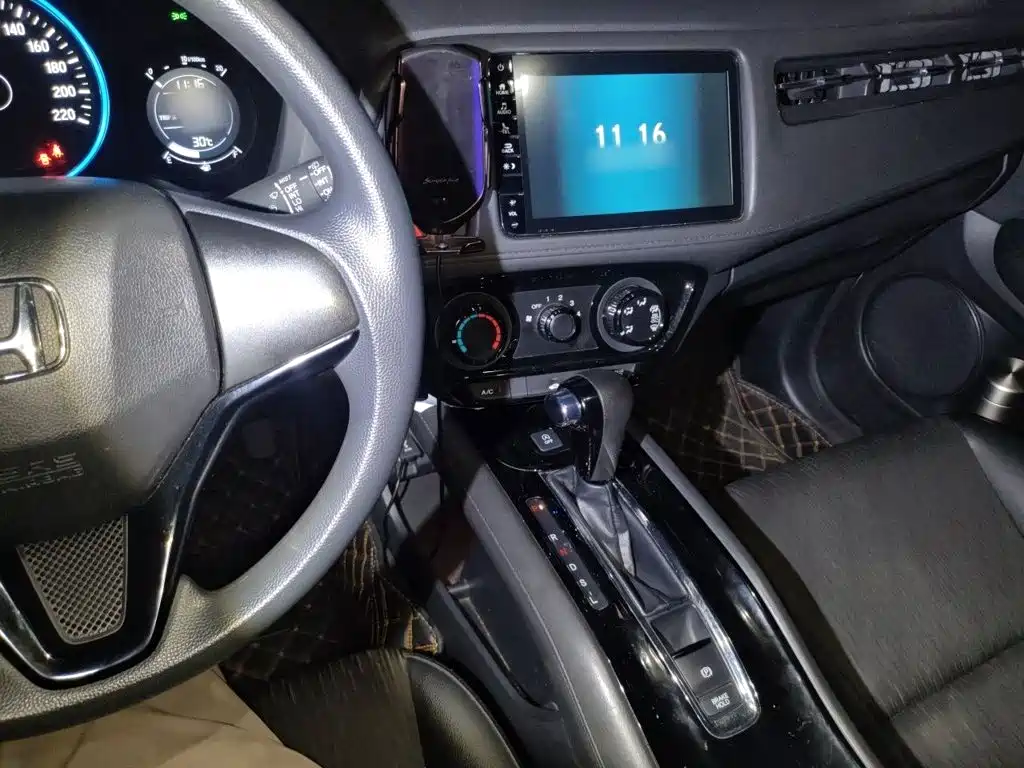 Honda Vezel — миниатюра 6