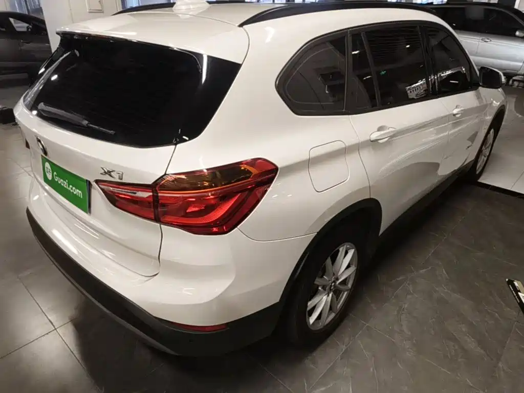 BMW X1 — миниатюра 7