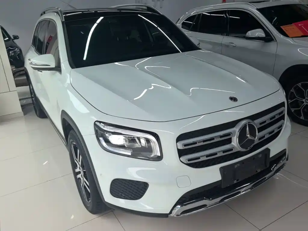 Mercedes-Benz GLB — миниатюра 4
