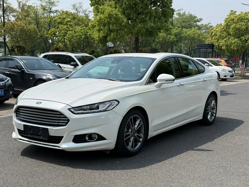 Ford Mondeo 2015