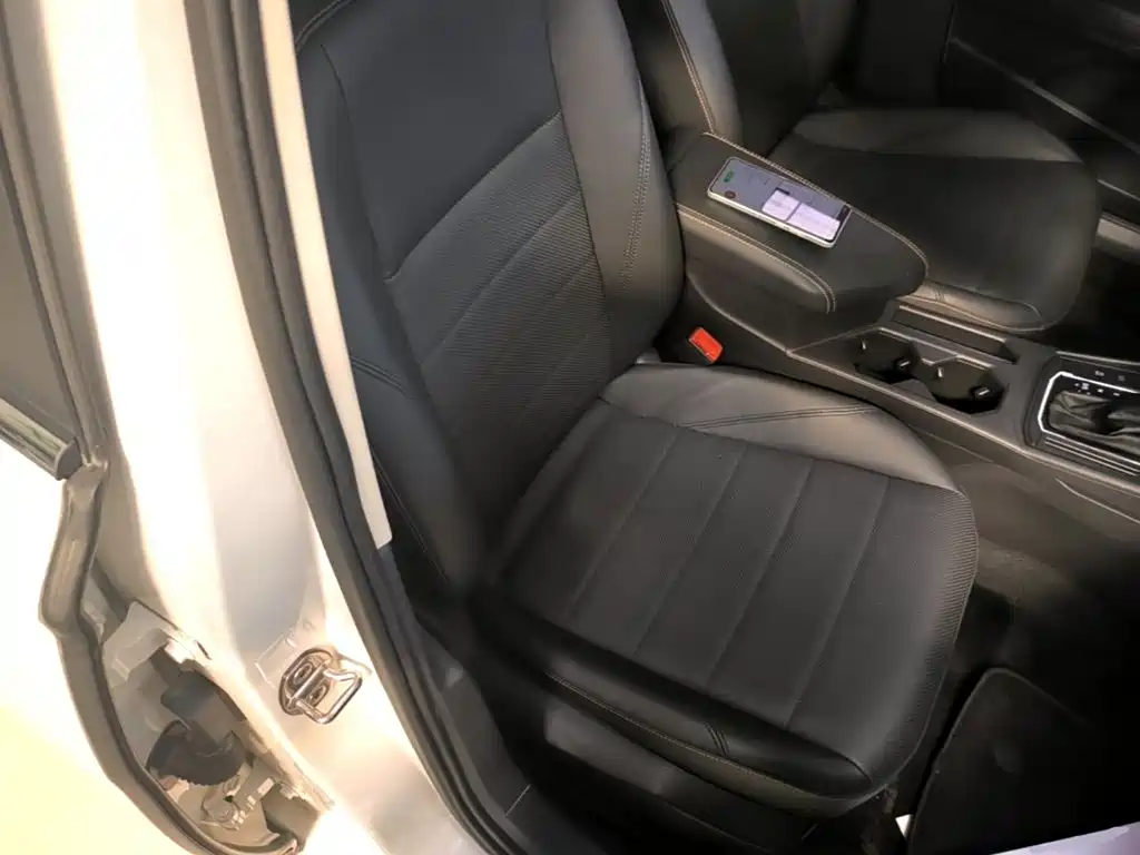 Volkswagen Lavida — миниатюра 25