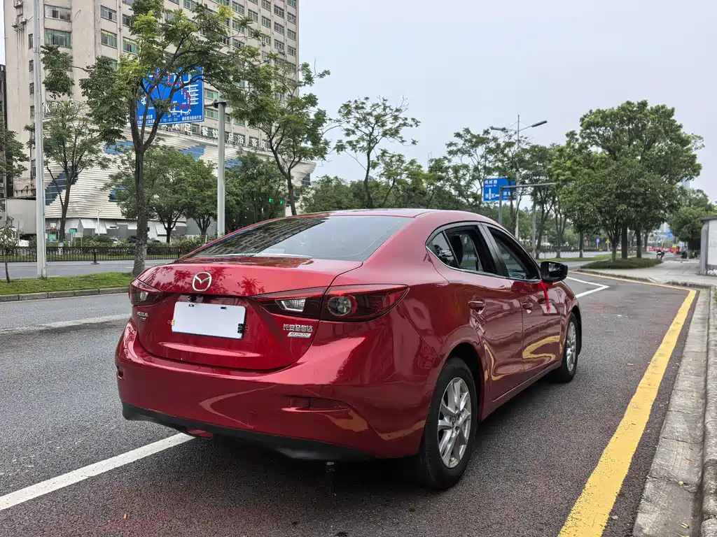 Mazda 3 Axela — миниатюра 17