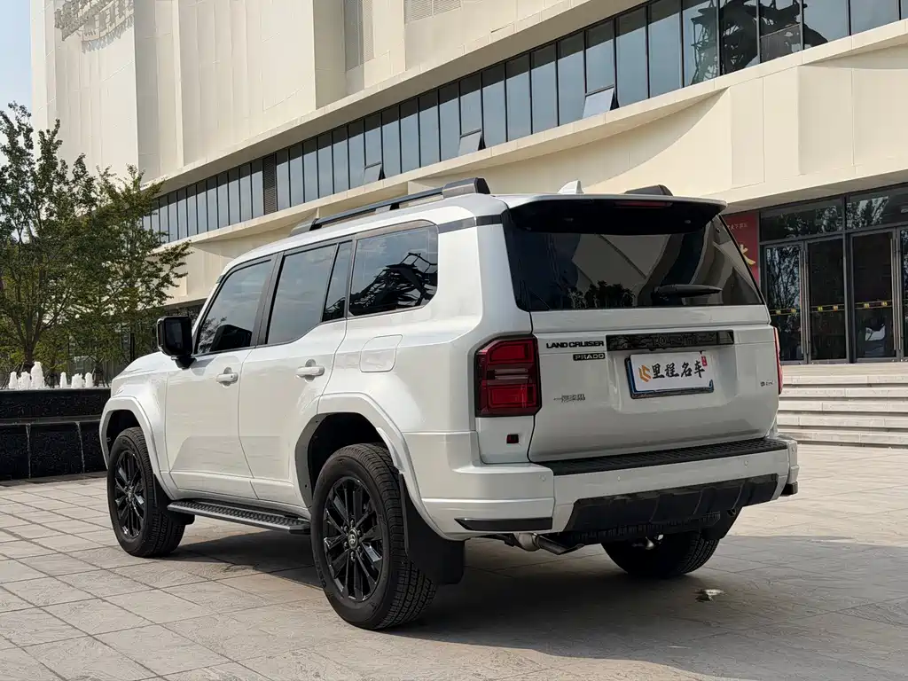 Toyota Prado — миниатюра 7