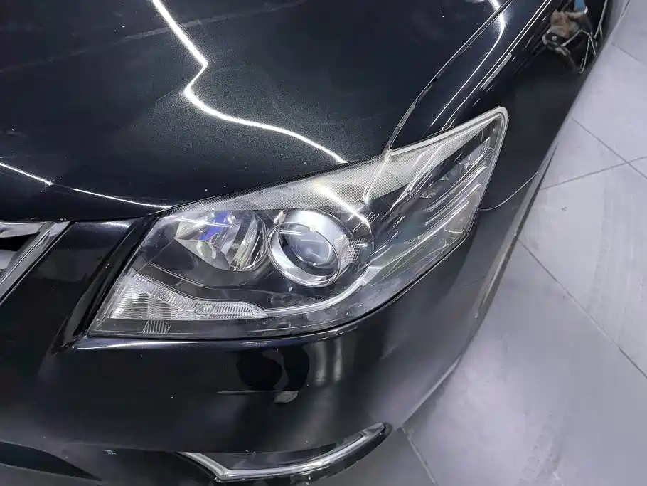 Toyota Camry — миниатюра 5