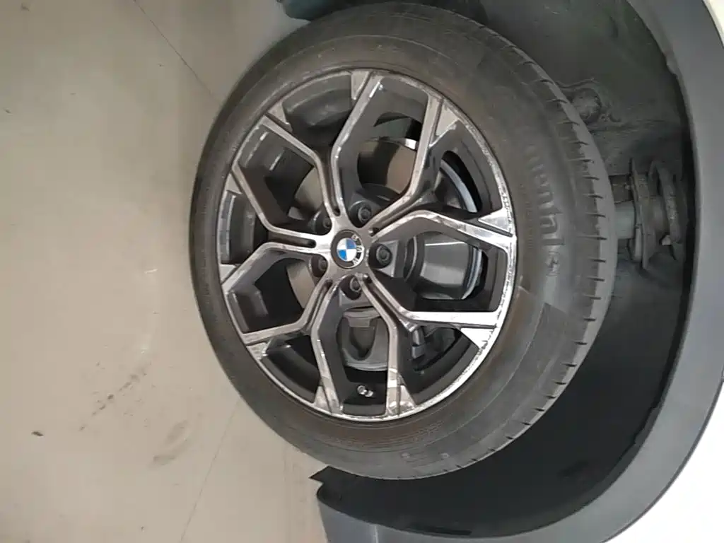 BMW X1 — миниатюра 12