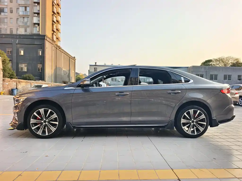 GEELY AUTOMOBILE XINGRUI