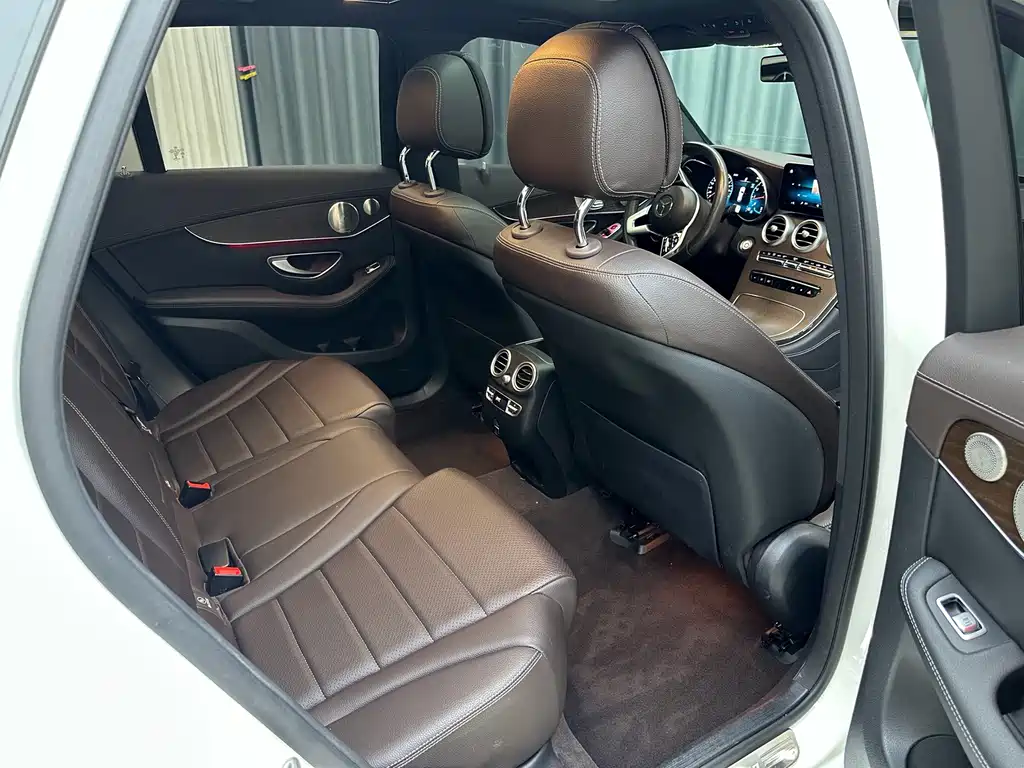 Mercedes-Benz GLC — миниатюра 24