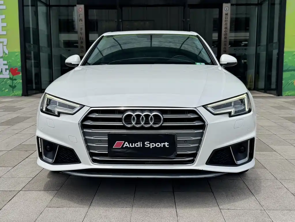 AUDI  A4L