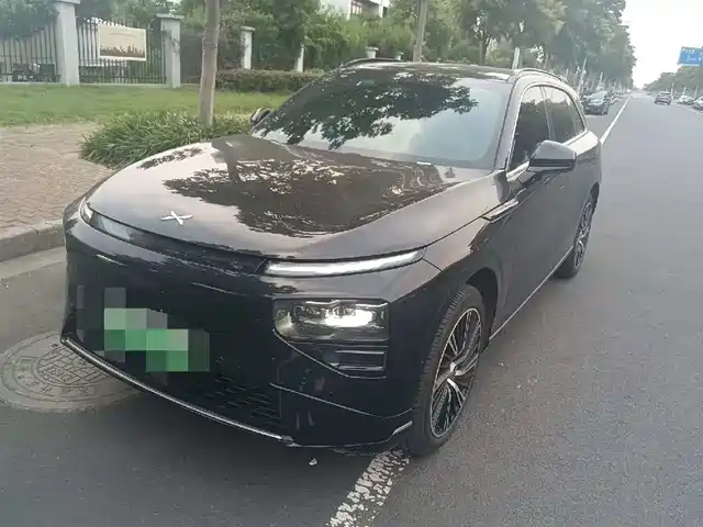 2024 Xpeng G9