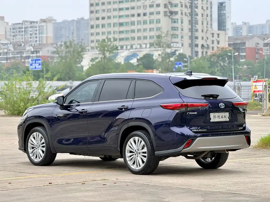 Toyota Highlander — миниатюра 5