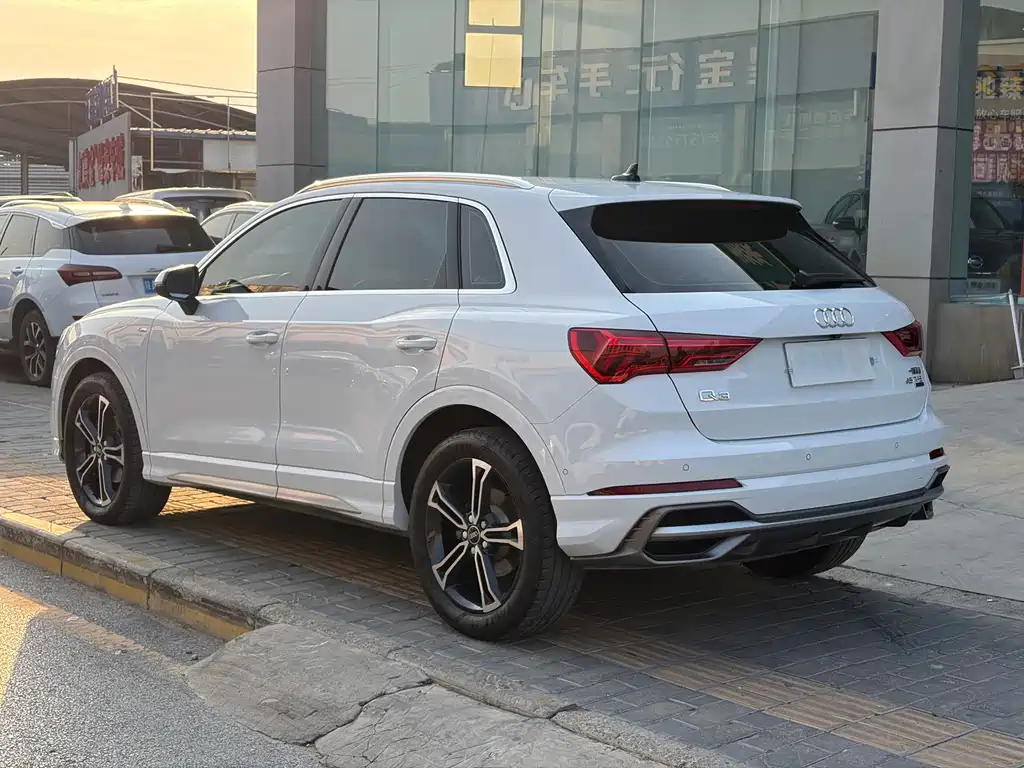 Audi Q3 — миниатюра 14