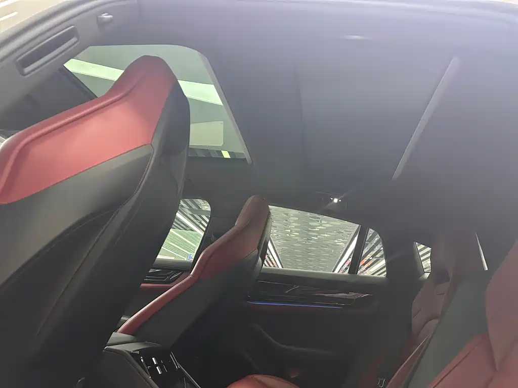 Porsche Panamera — миниатюра 8