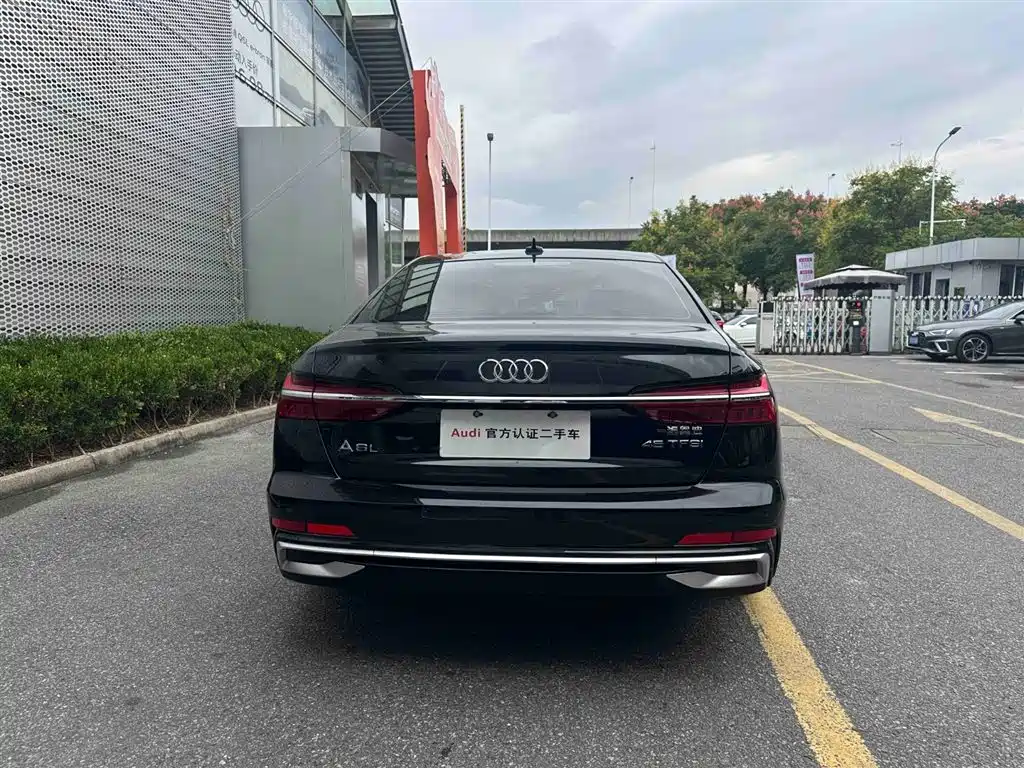 Audi A6L — миниатюра 6