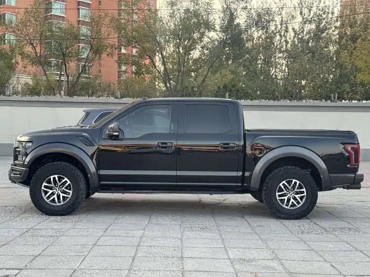 Ford F-150 Raptor — миниатюра 4