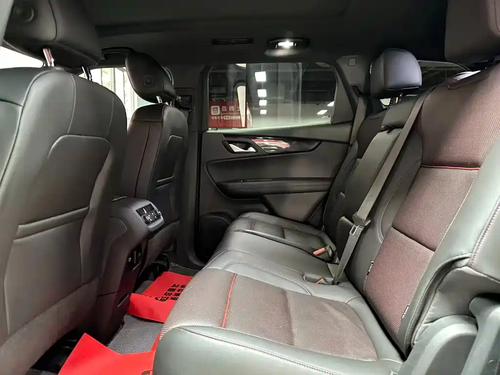 Chevrolet Blazer — миниатюра 9