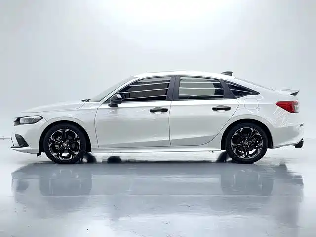 Honda Civic — миниатюра 7