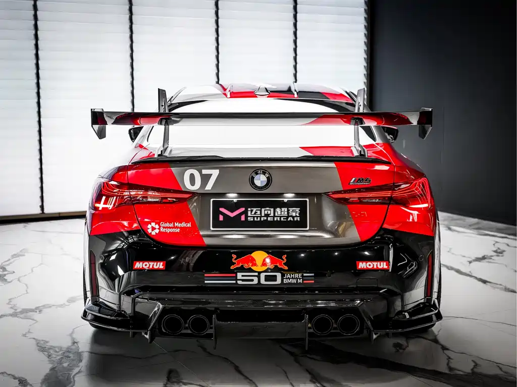 BMW M4 — миниатюра 4