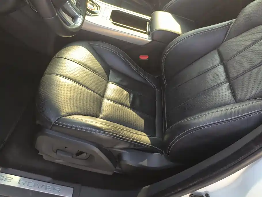 Land Rover Range Rover Evoque 2015 2.0T