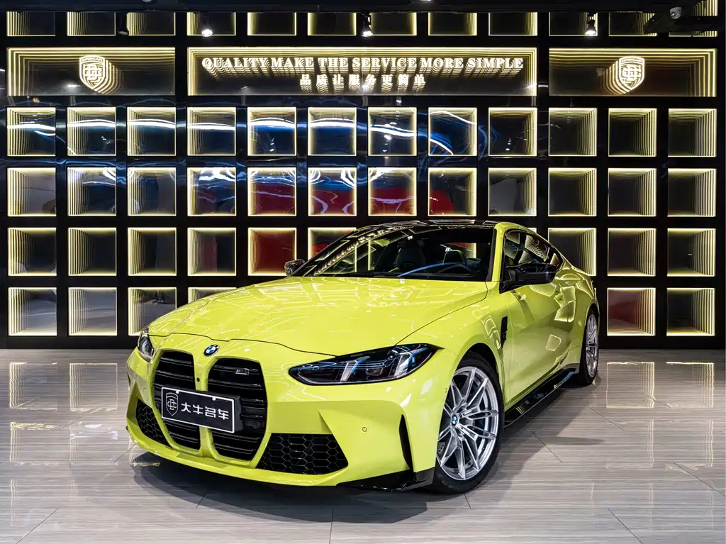 BMW M4