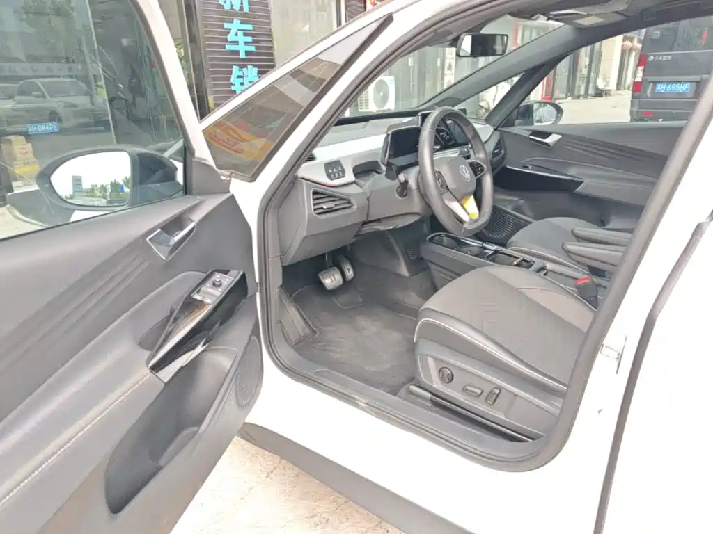 Volkswagen ID.3 — миниатюра 16