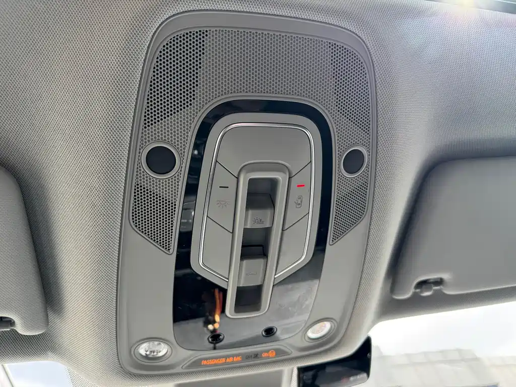Audi Q5L — миниатюра 16